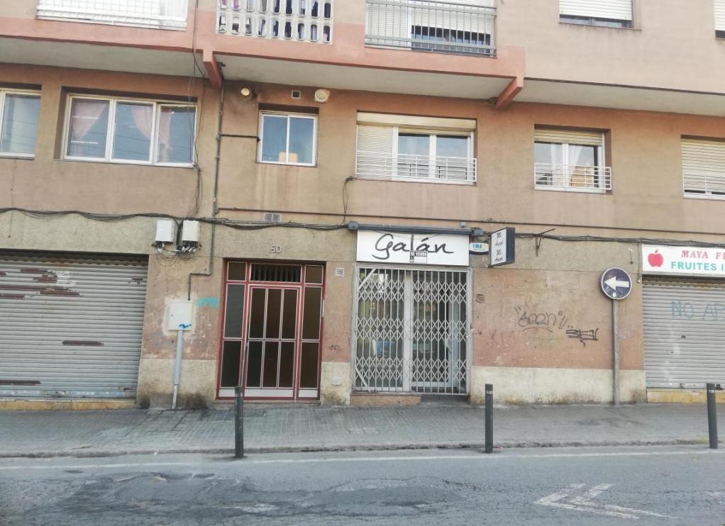 Local en Montcada i Reixac, Barcelona