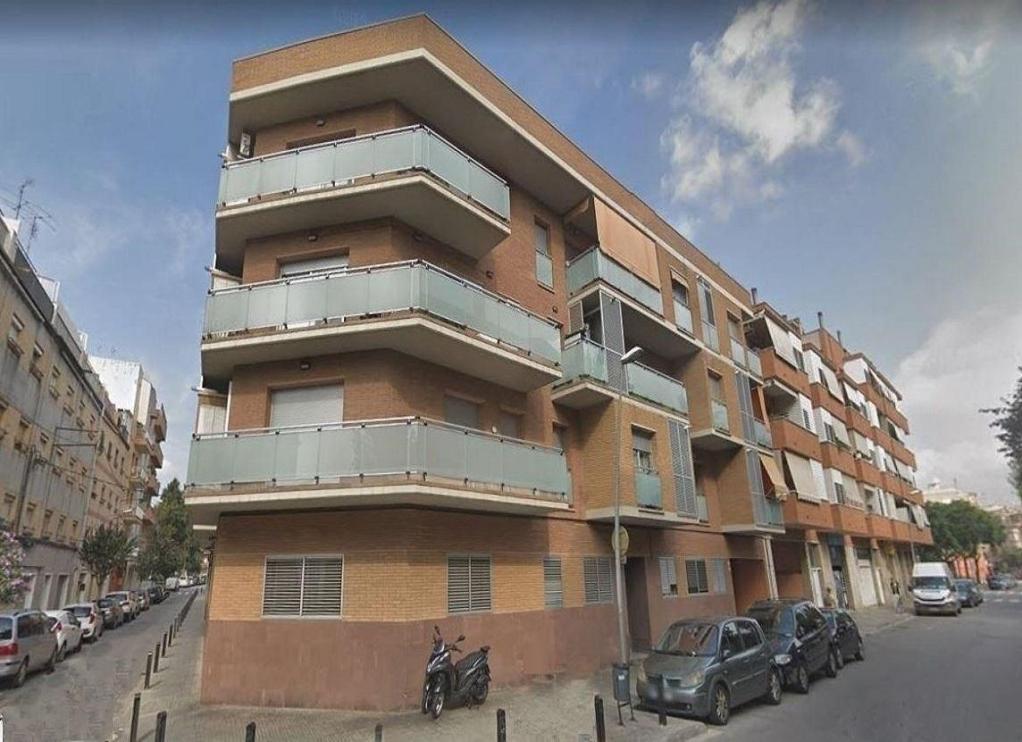 Garaje en Cornellà de Llobregat, Barcelona