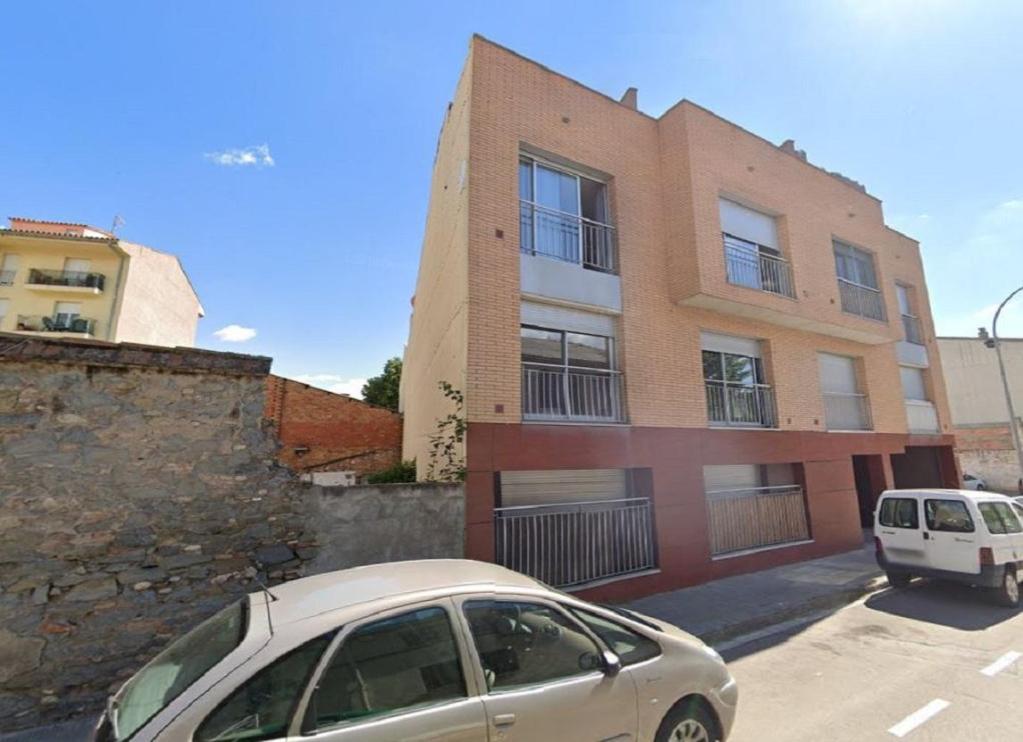 Garaje en Manlleu, Barcelona