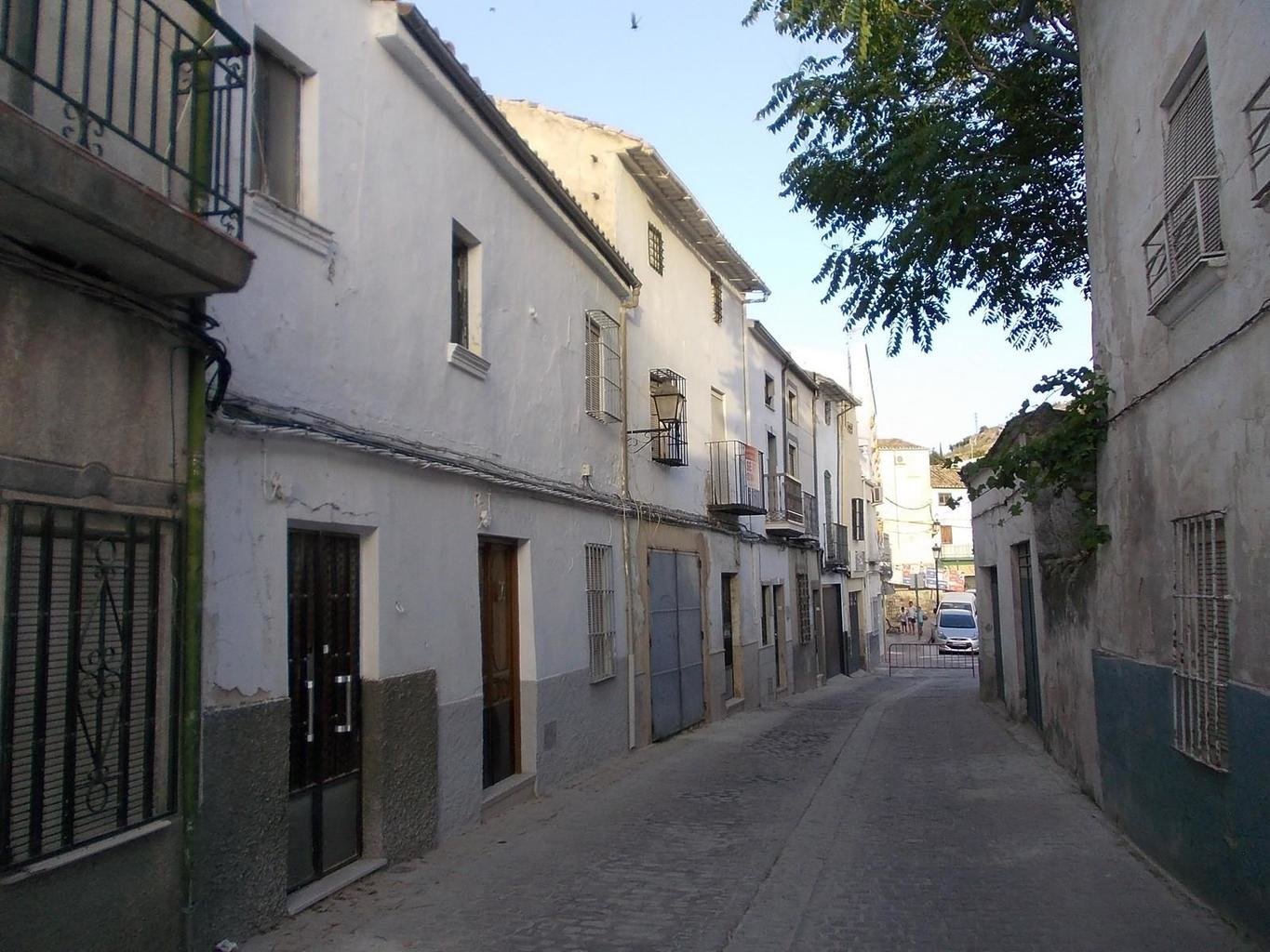 C/ Torredonjimeno