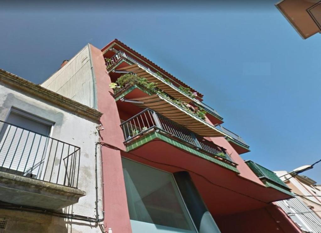 Garaje en Figueres, Girona