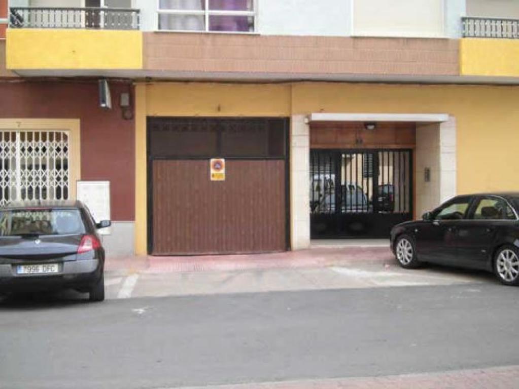 Garaje en Alginet, Valencia