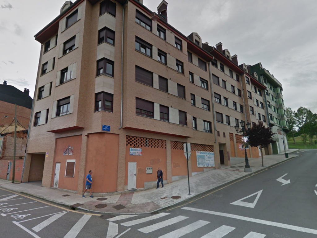 Garaje en Oviedo, Asturias