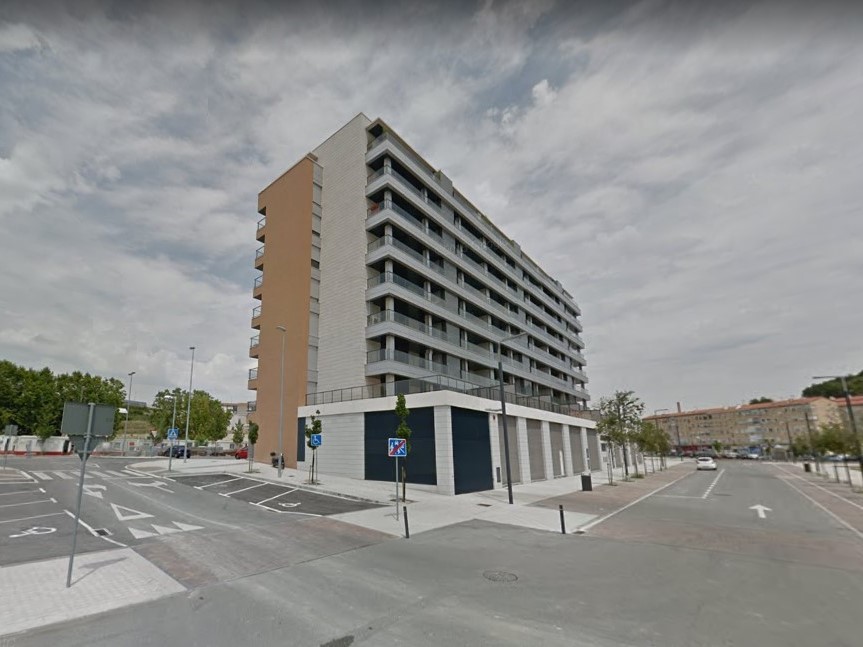 Garaje en Pamplona/Iruña, Navarra