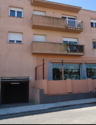 Garaje en Castelló d'Empúries, Girona