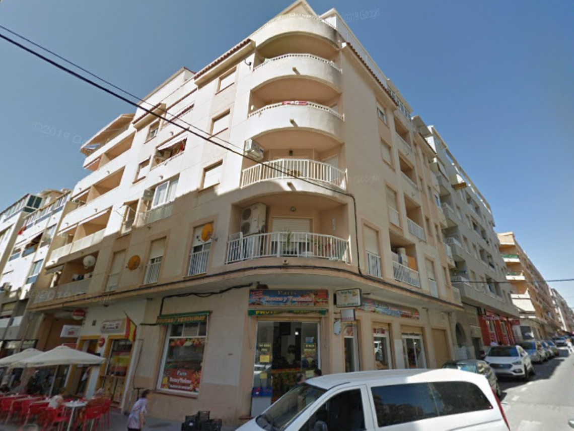 Garaje en Torrevieja, Alicante/Alacant