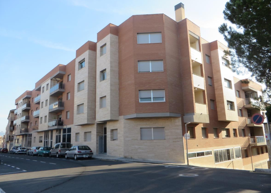 Local en Móra d'Ebre, Tarragona
