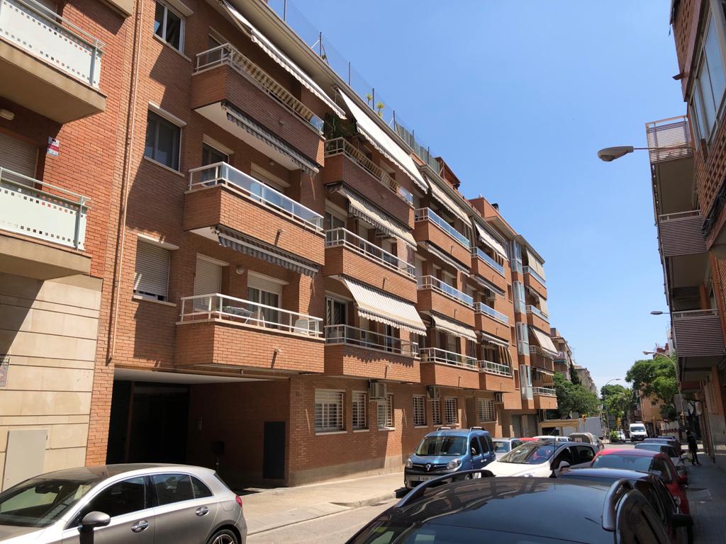 ANTONI GAUDI D'