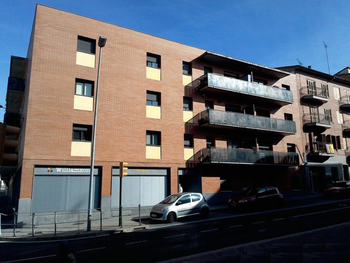 Garaje en Torelló, Barcelona