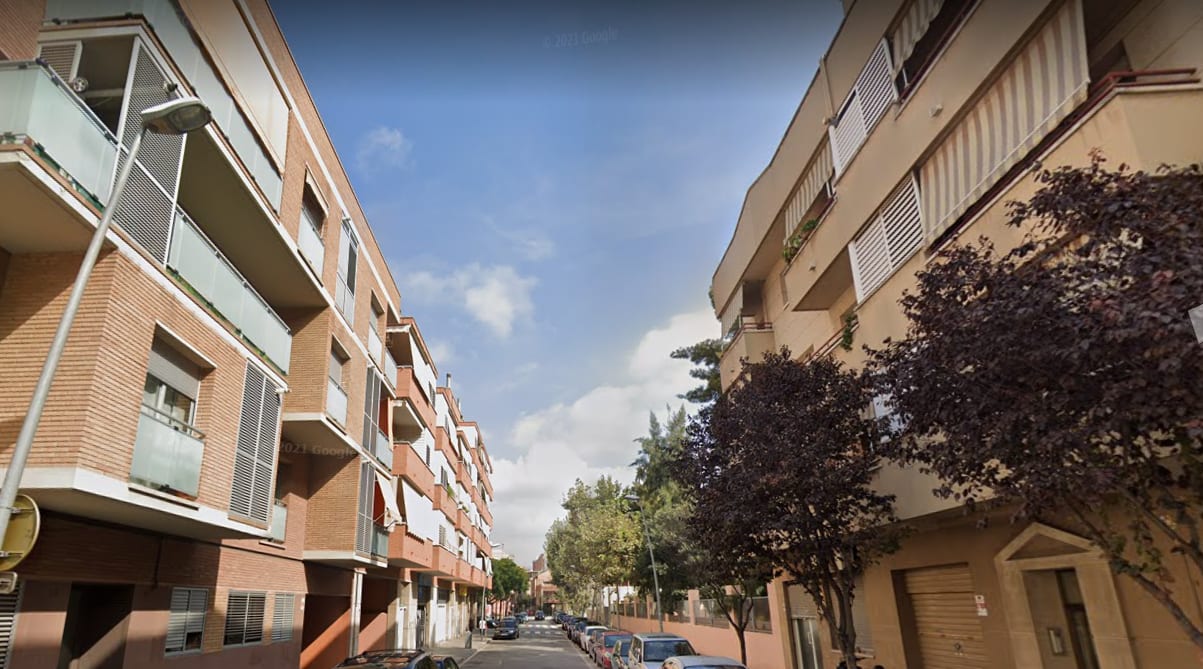 Garaje en Cornellà de Llobregat, Barcelona