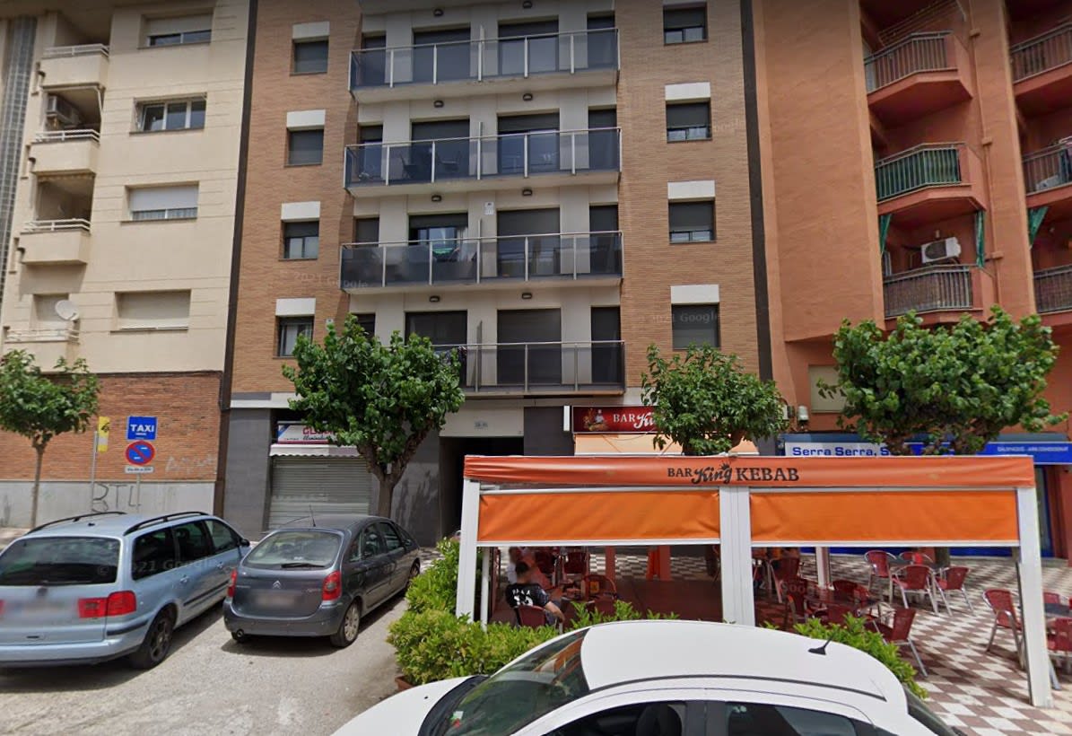 Avenida Francesc Miramon Nº 59-61 00006
