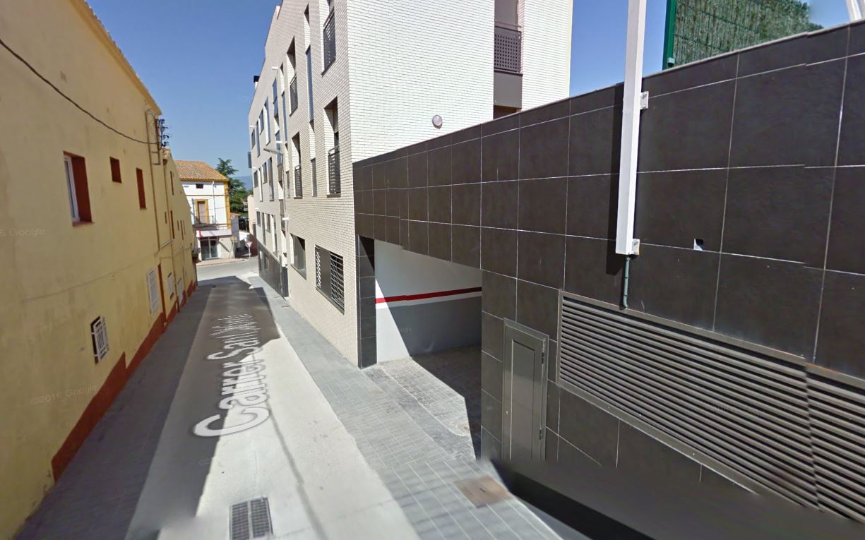 Garaje en Sils, Girona