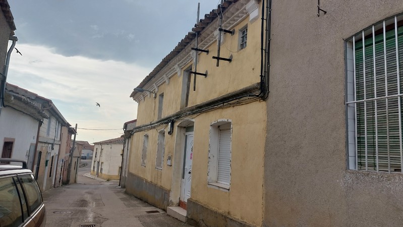 Vivienda en Vezdemarbán, Zamora