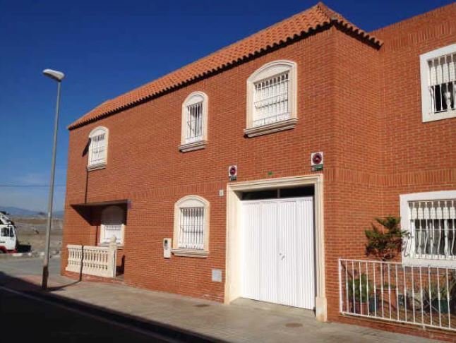 Calle Ave Fenix, 1