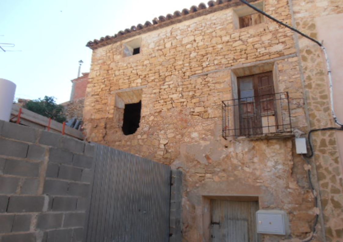 Vivienda en Alacón, Teruel