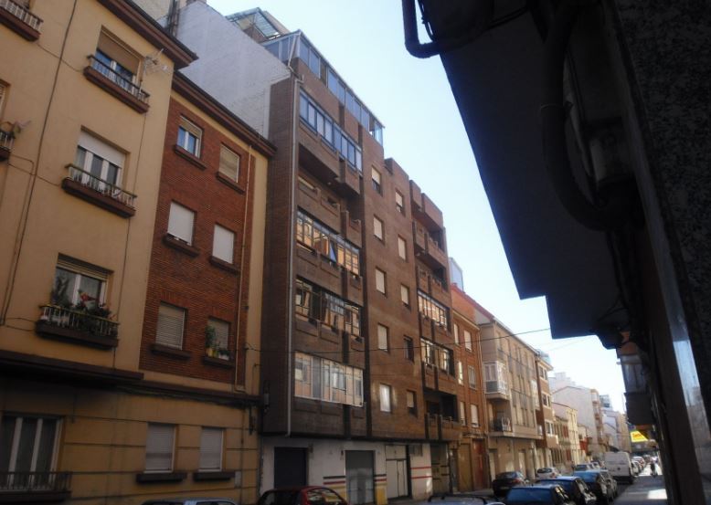 Garaje en León, León