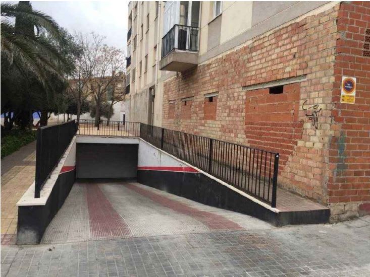 CL SOCUELLAMOS Nº 102 PLAZA