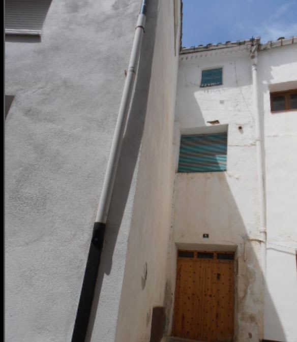 Vivienda en Alloza, Teruel